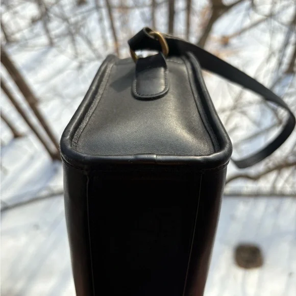 Vintage Coach Metropolis Zip Bag | 9087 | Costa Rica 1999 | Great Condition - Picture 7 of 16